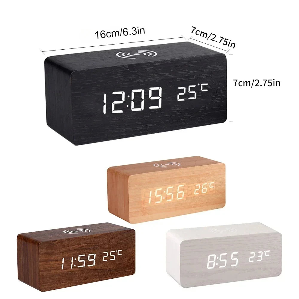 Sveglia digitale moderna in legno con LED, termometro, caricabatterie wireless e base di ricarica wireless Qi. Sveglia a LED